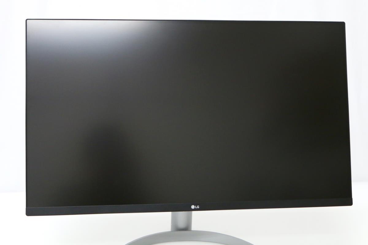 32UQ750-W UHDモニター 4K対応 31.5インチ ホワイト 144Hz HDR10 DCI